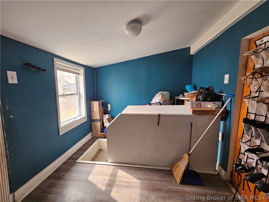 716 E 7th Street Property Photo 21