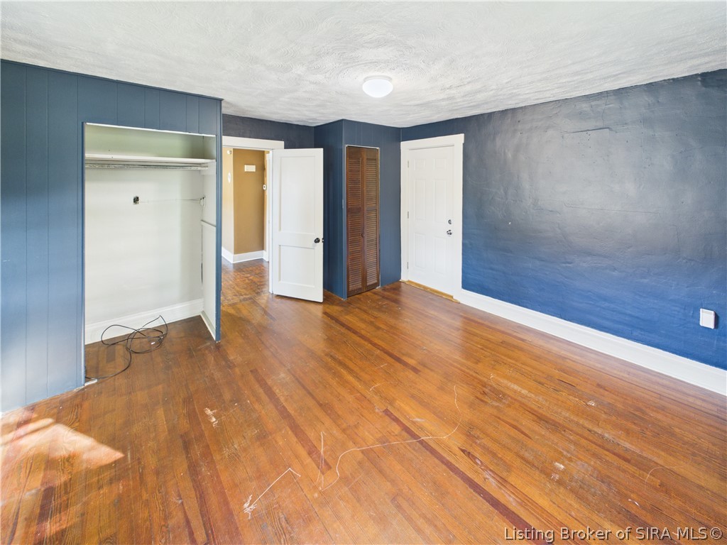 420 Oak Street Property Photo 7