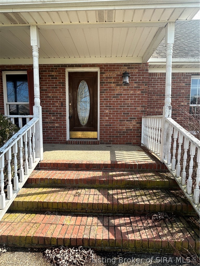 107 N Walker Boulevard Property Photo 2