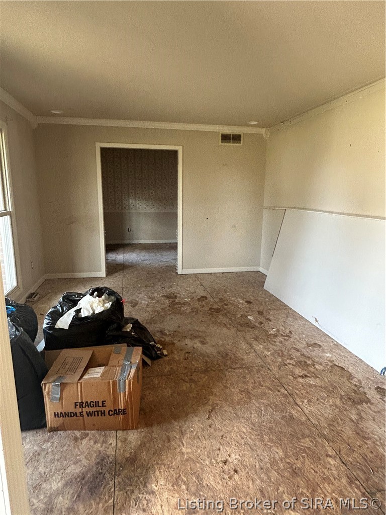 107 N Walker Boulevard Property Photo 4