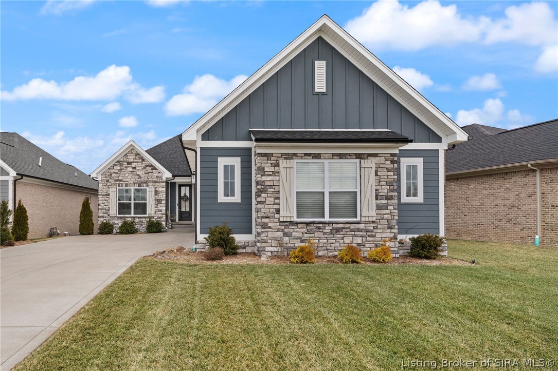 1619 Greenbrier Pointe Property Photo 1