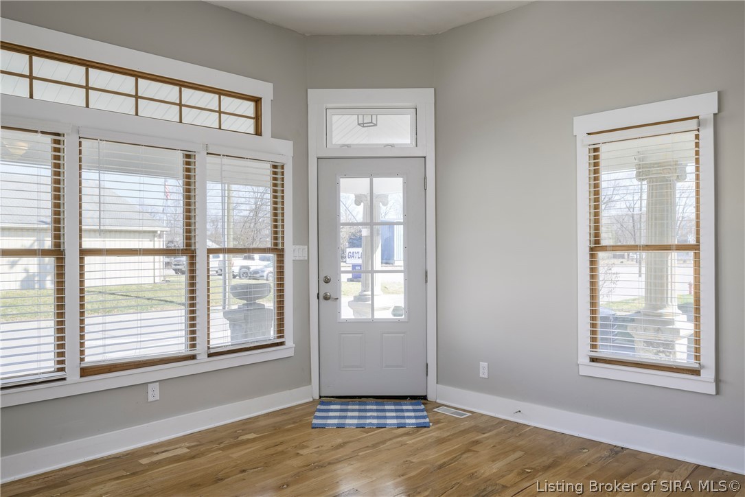 616 E Utica Street Property Photo 6