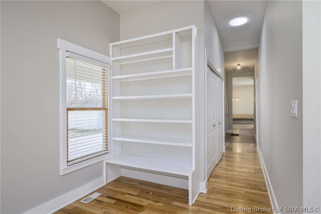 616 E Utica Street Property Photo 8