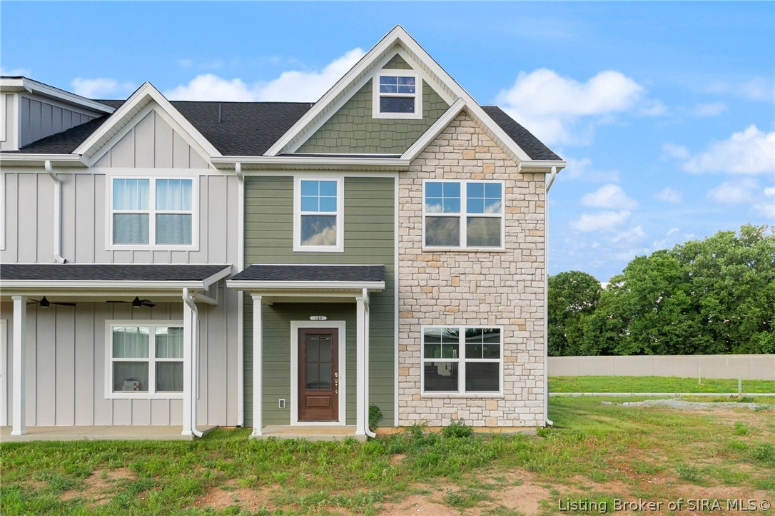 109 Nighthawk Place