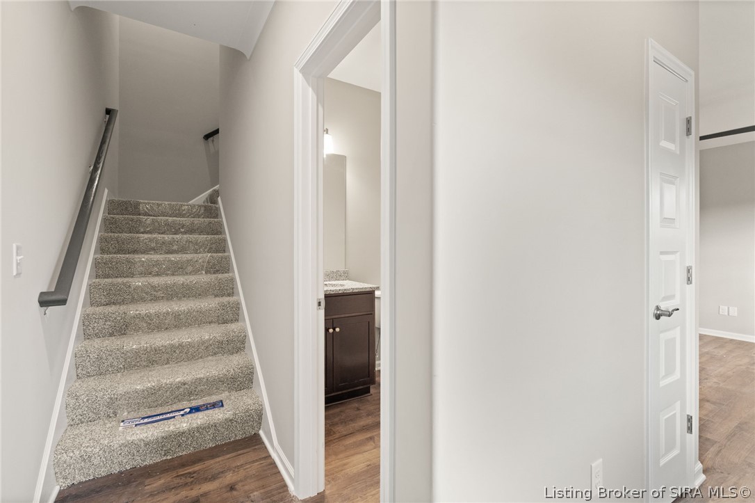 113 Nighthawk Place Property Photo 20