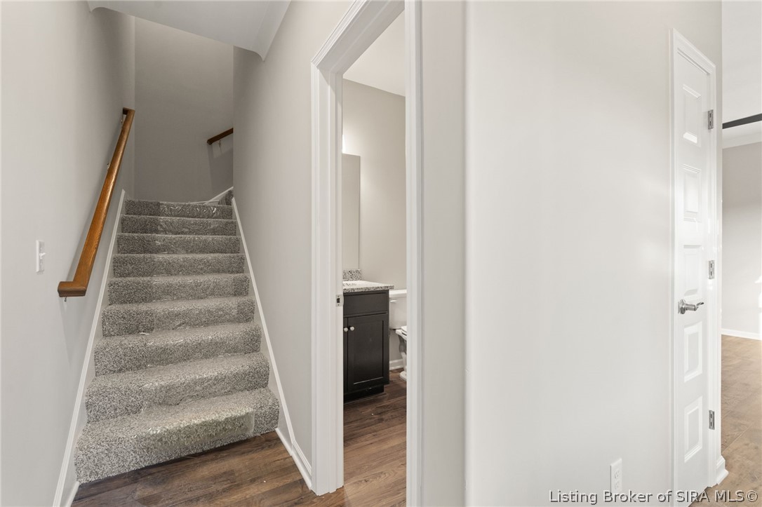 115 Nighthawk Place Property Photo 20