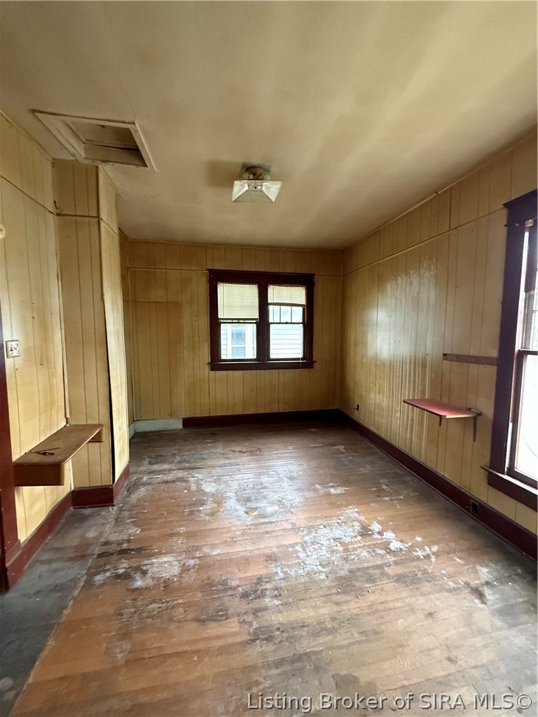 116 W Walnut Street Property Photo 6