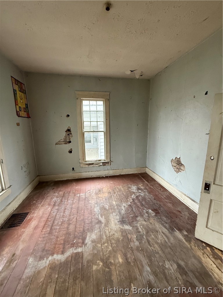 116 W Walnut Street Property Photo 11