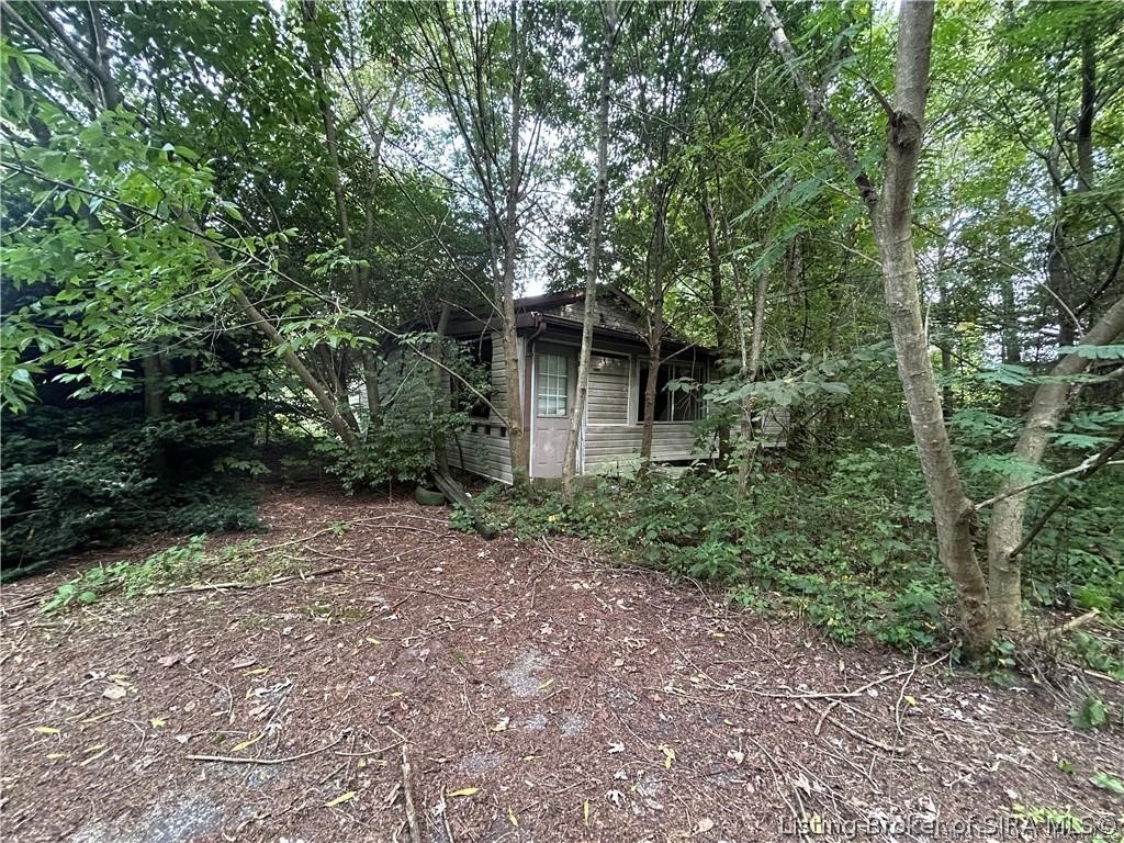 2613 N Hitchcock Road Property Photo 2