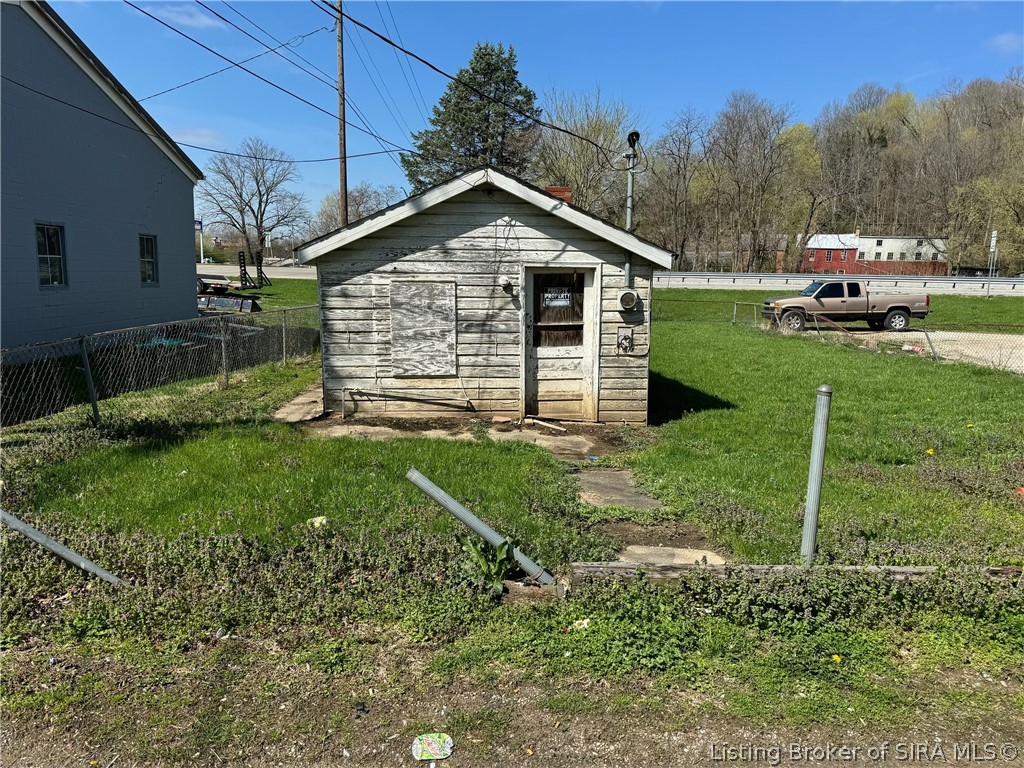 801 Gerry Lane Property Photo 2
