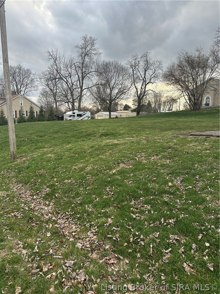 Sixth Street Property Photo 4