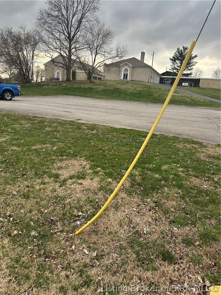 Sixth Street Property Photo 5
