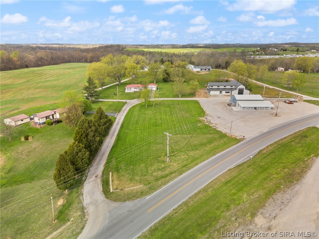 2323 N Dillard Road Property Photo 2