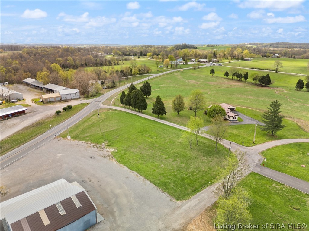 2323 N Dillard Road Property Photo 7