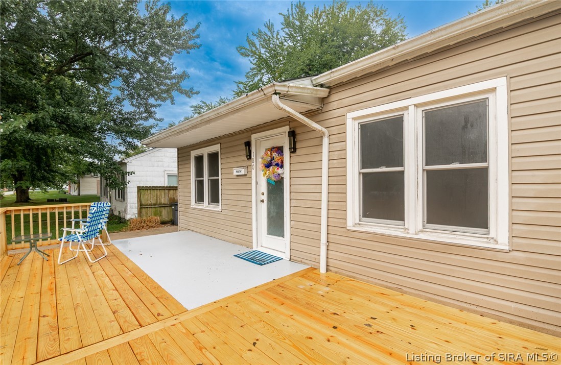 180 Park Drive Property Photo 4
