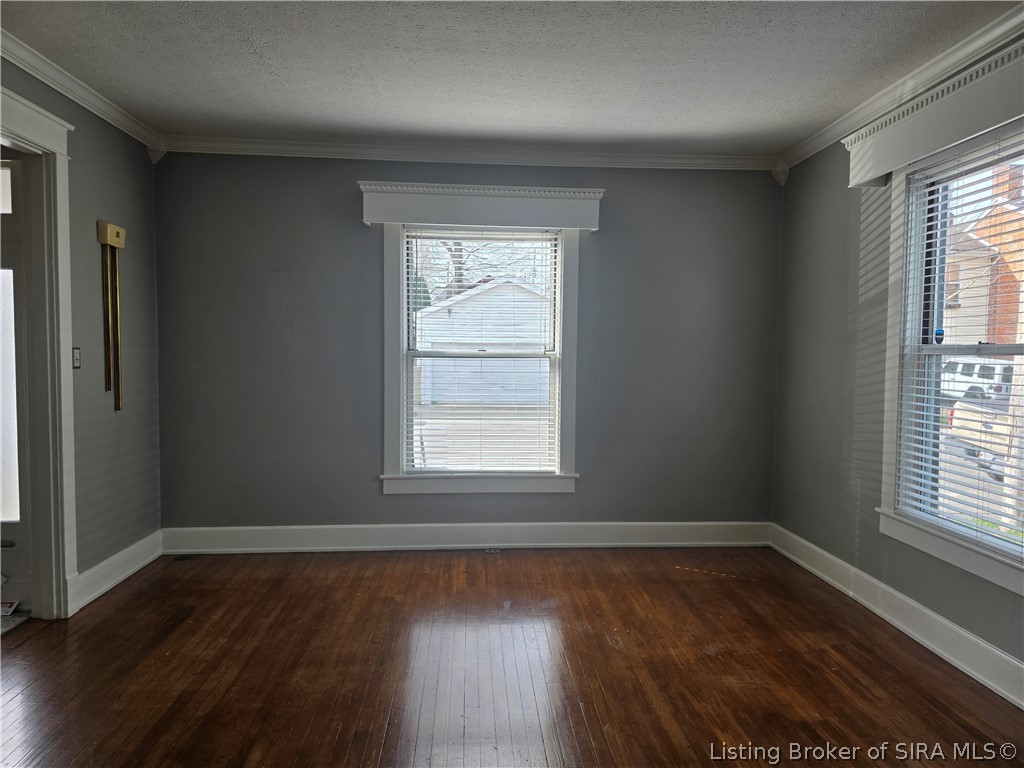 213 E Fourth Street Property Photo 6