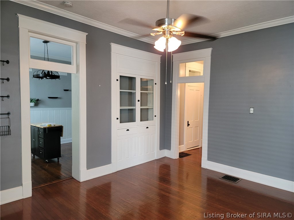 213 E Fourth Street Property Photo 7