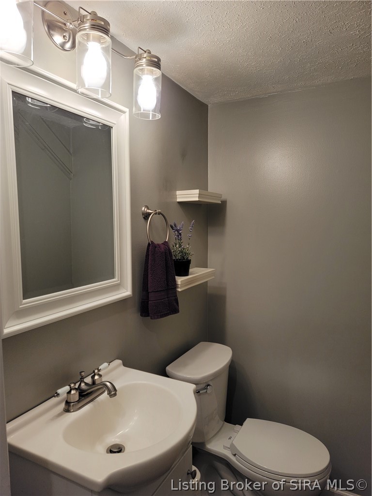 213 E Fourth Street Property Photo 15