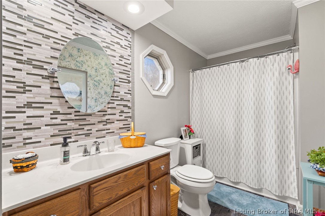 1236 Walts Road Property Photo 12