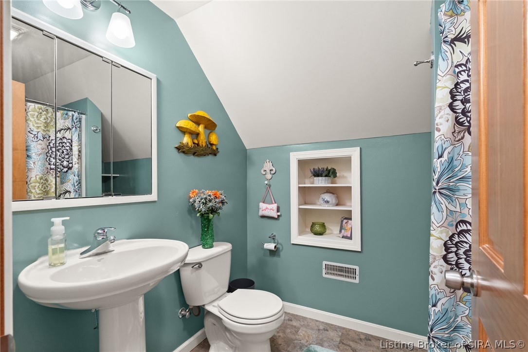1236 Walts Road Property Photo 20