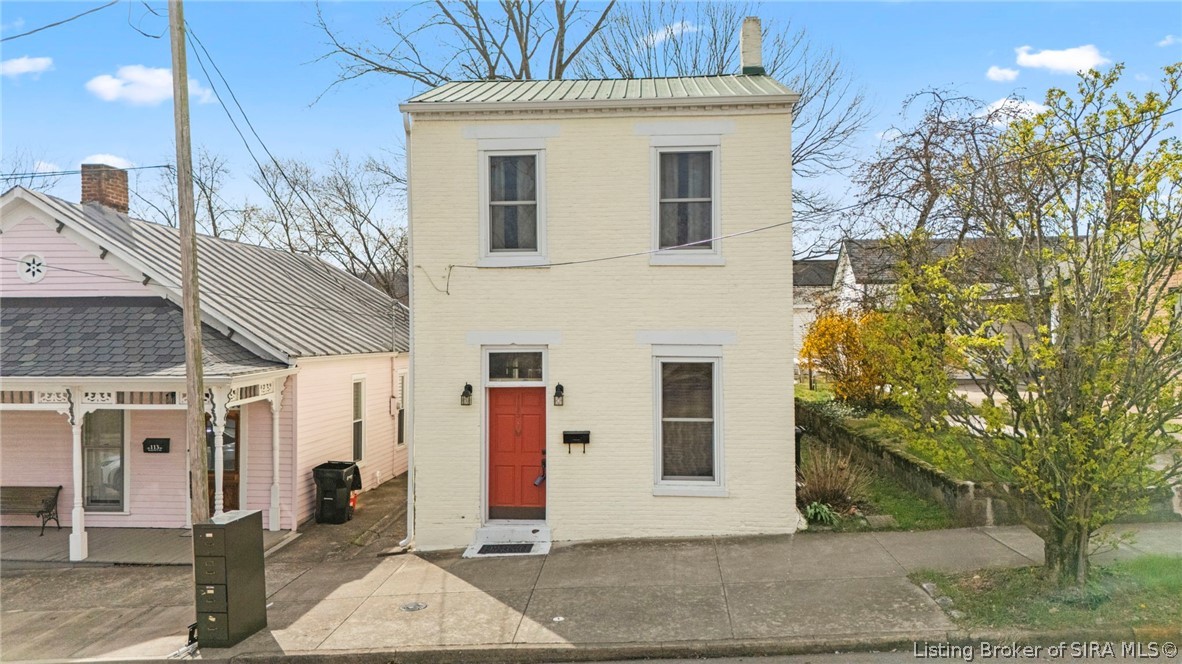 115 Walnut Street Property Photo 1