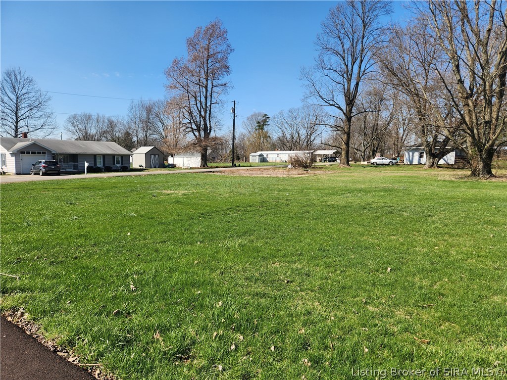 E Side Of West St Property Photo 1