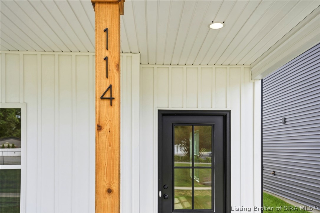 114 E Steel Avenue Property Photo 3