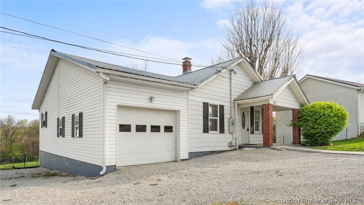 632 N Sandy Hook Road Property Photo 3