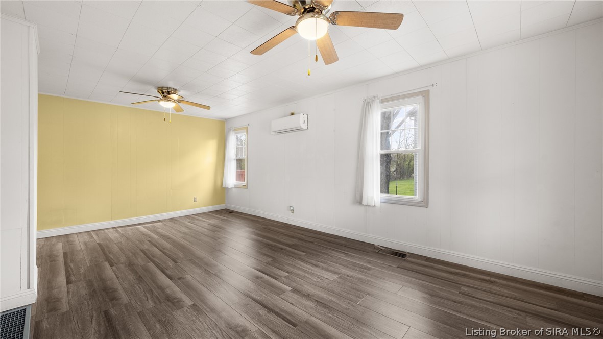 632 N Sandy Hook Road Property Photo 11