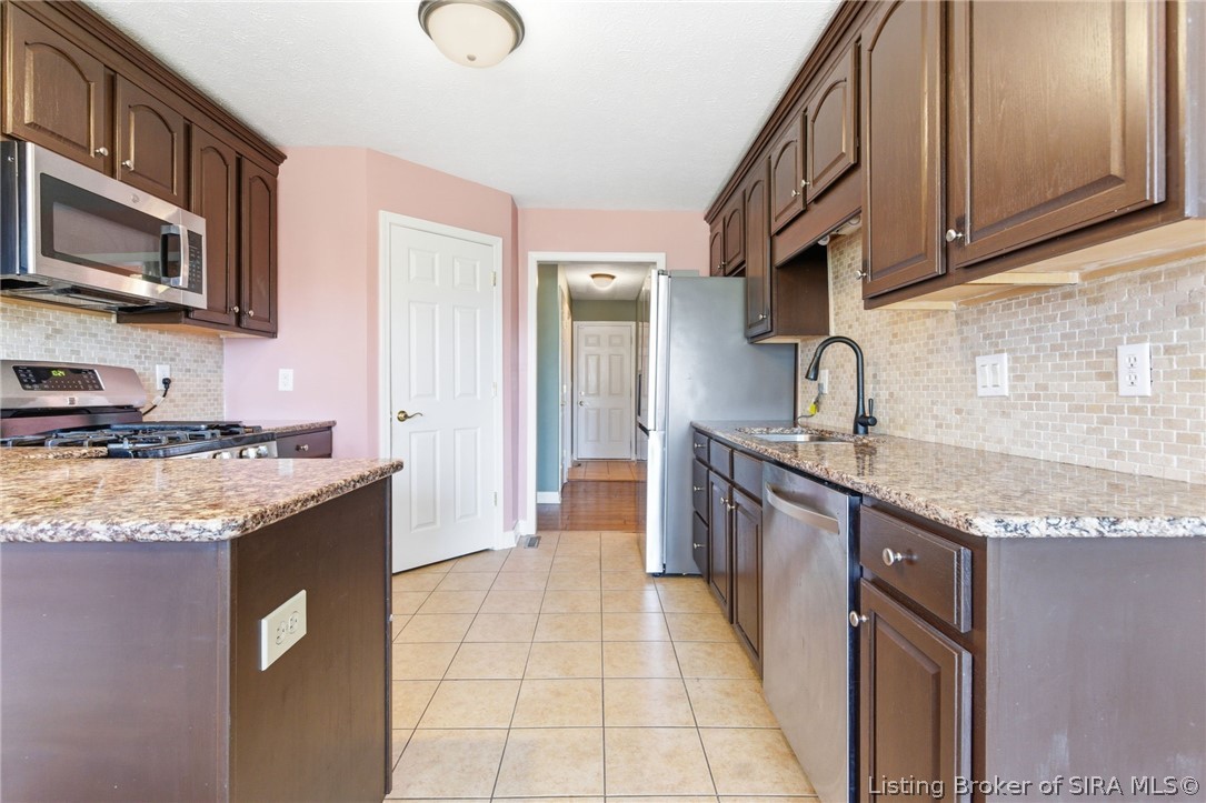 6713 Liberty Drive Property Photo 17