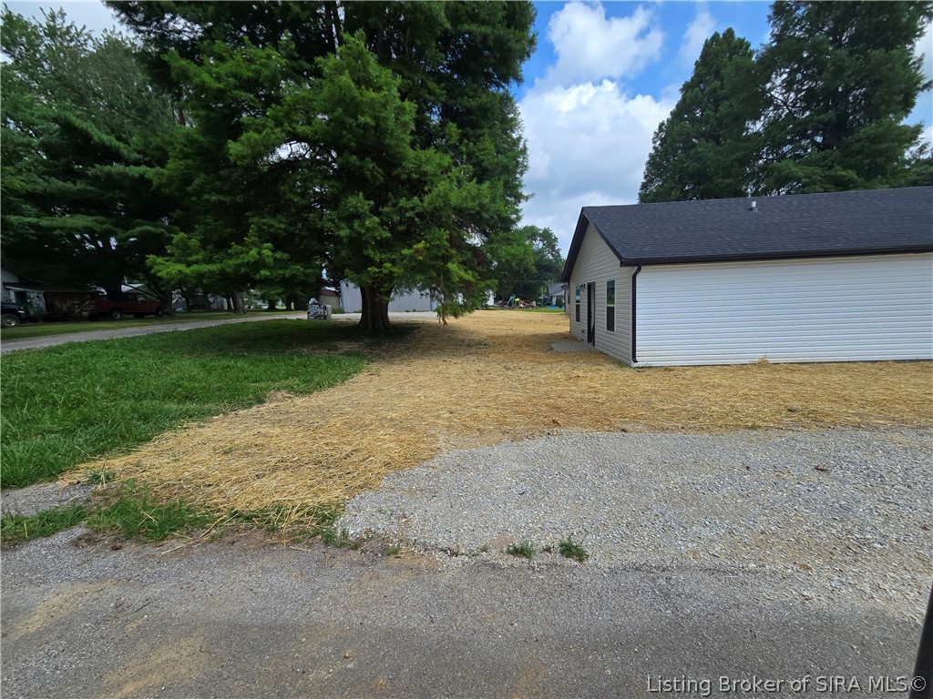 71 S Beech Street Property Photo 4