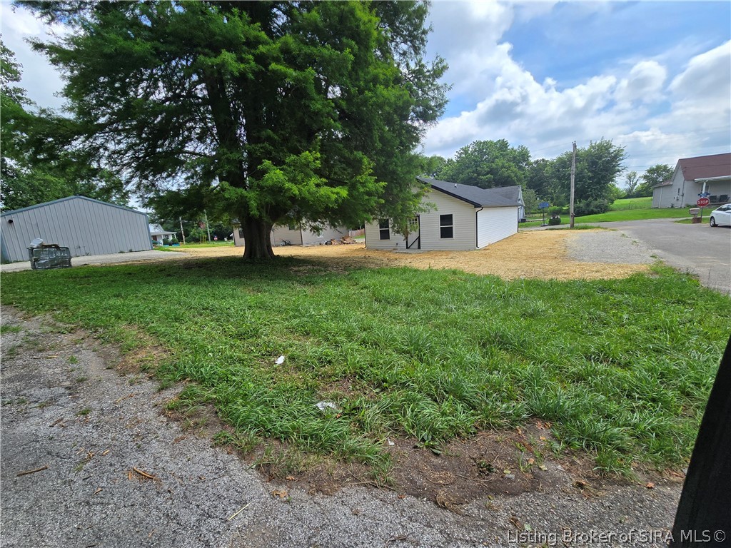 71 S Beech Street Property Photo 5