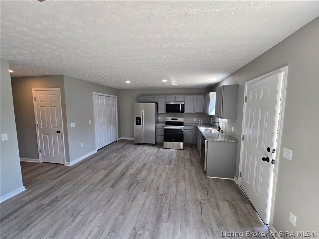 71 S Beech Street Property Photo 7