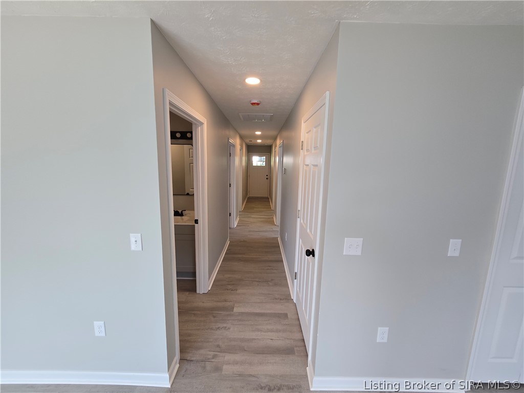 71 S Beech Street Property Photo 11