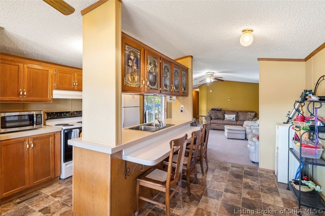 4614 Rivers Edge Drive Property Photo 10