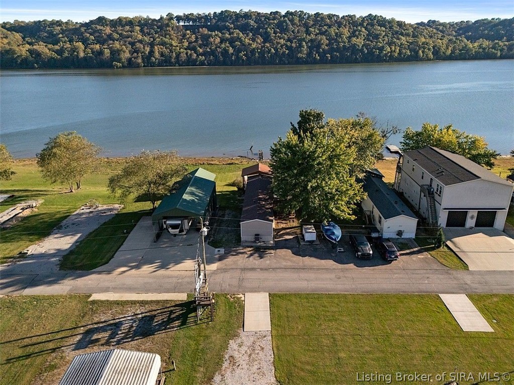 4614 Rivers Edge Drive Property Photo 27