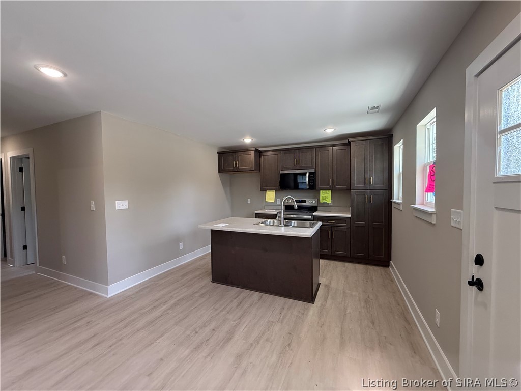 623 Main St Property Photo 16
