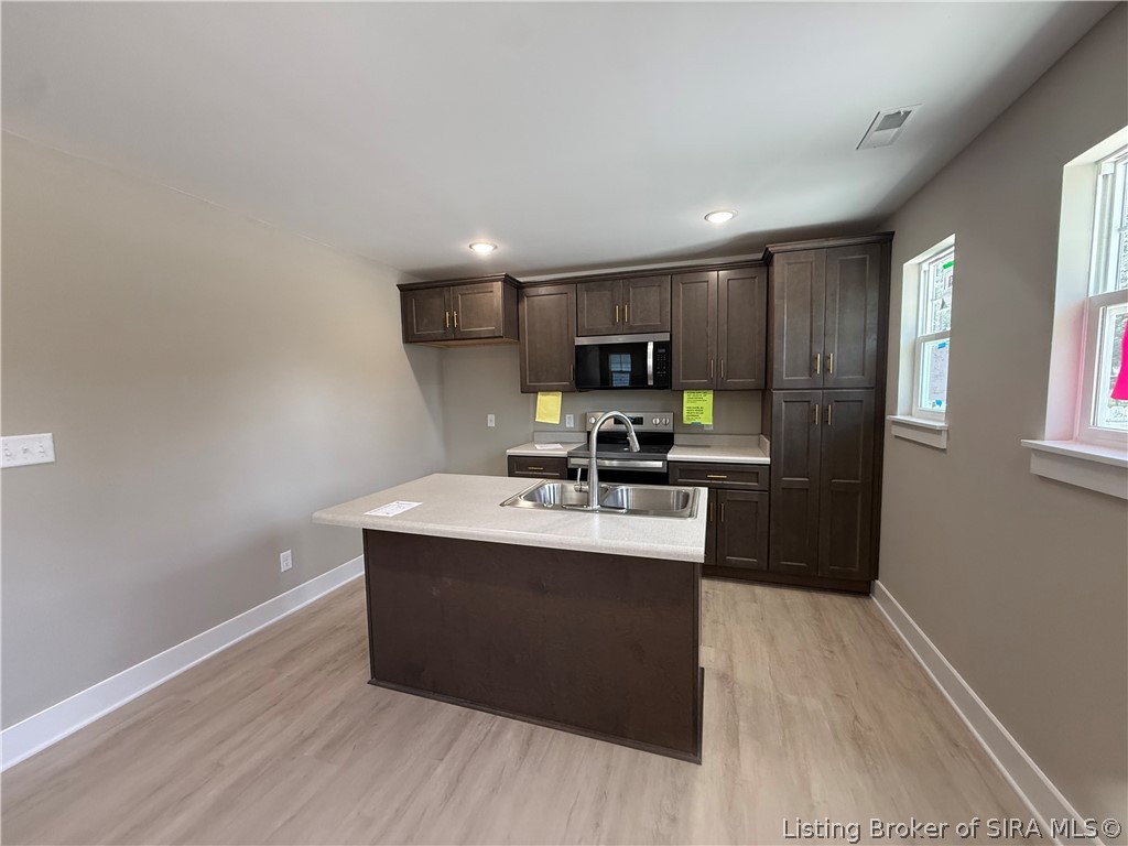 623 Main St Property Photo 17