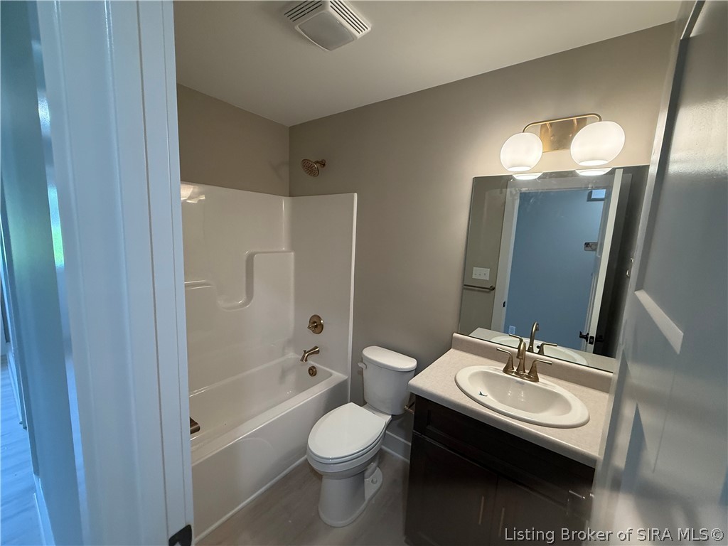 623 Main St Property Photo 19
