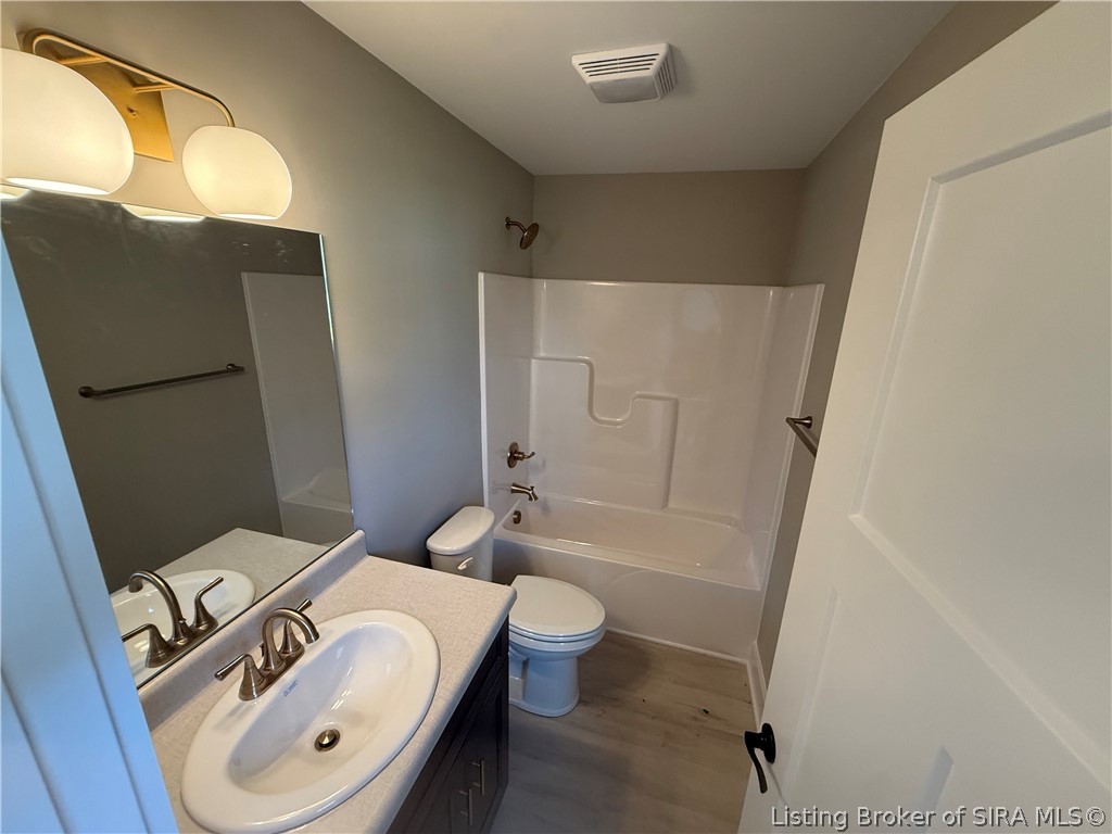 623 Main St Property Photo 20
