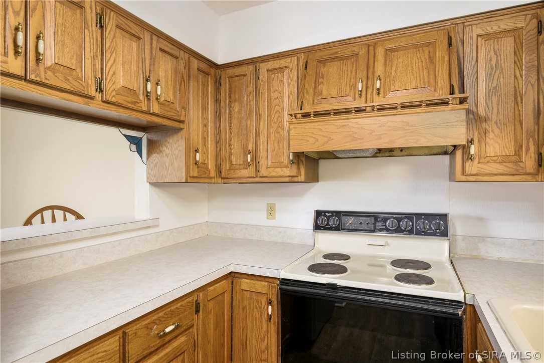 48 Lakeshore Drive Property Photo 10