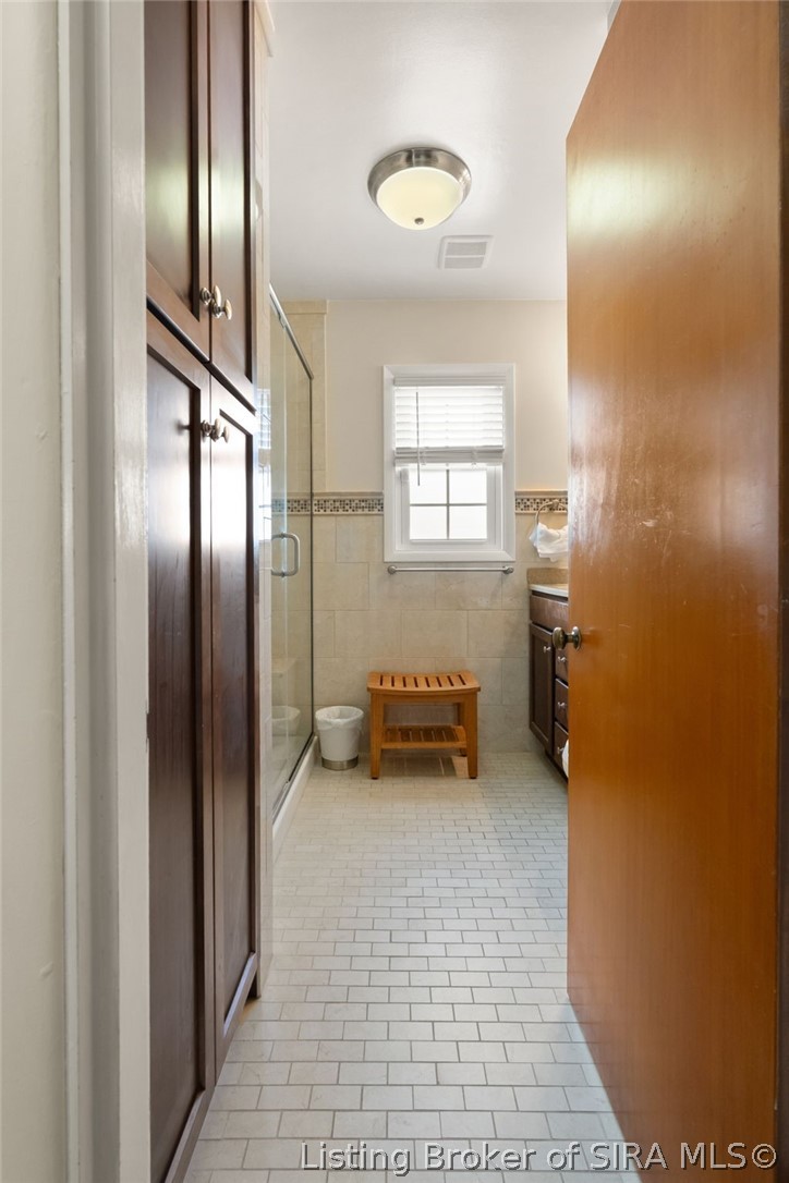 403 South Street Property Photo 35