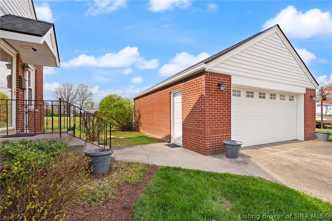 403 South Street Property Photo 68