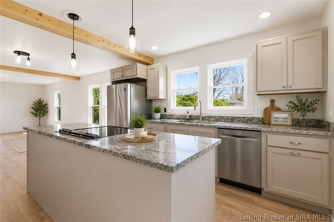 1525 Williar Avenue Property Photo 10