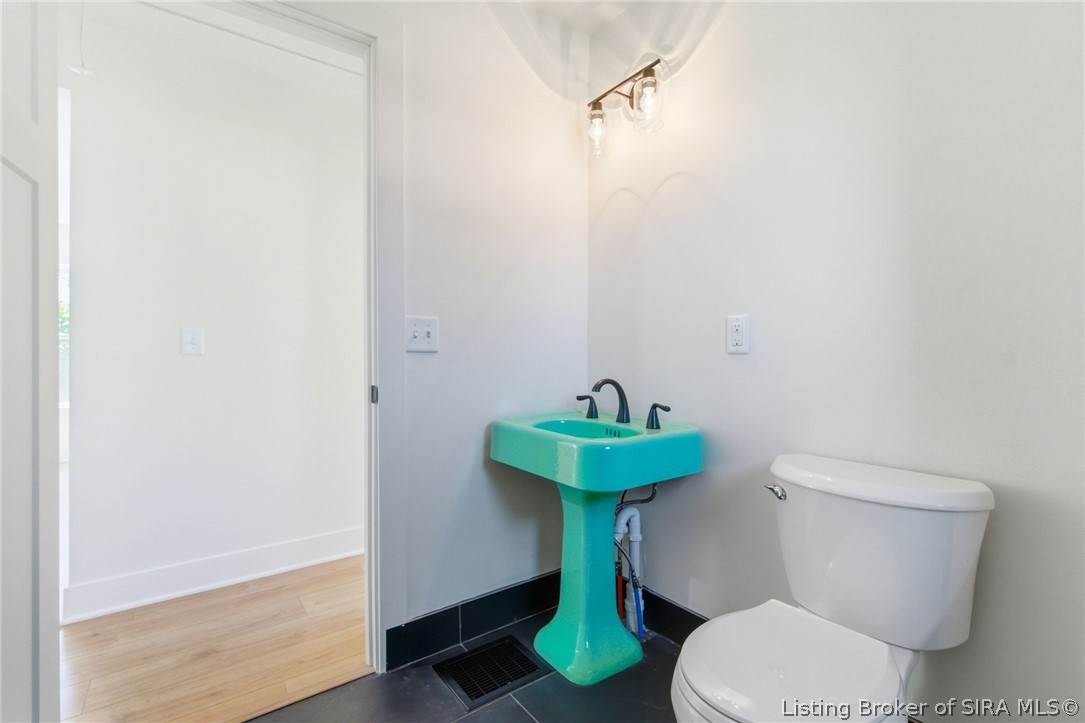 1525 Williar Avenue Property Photo 31
