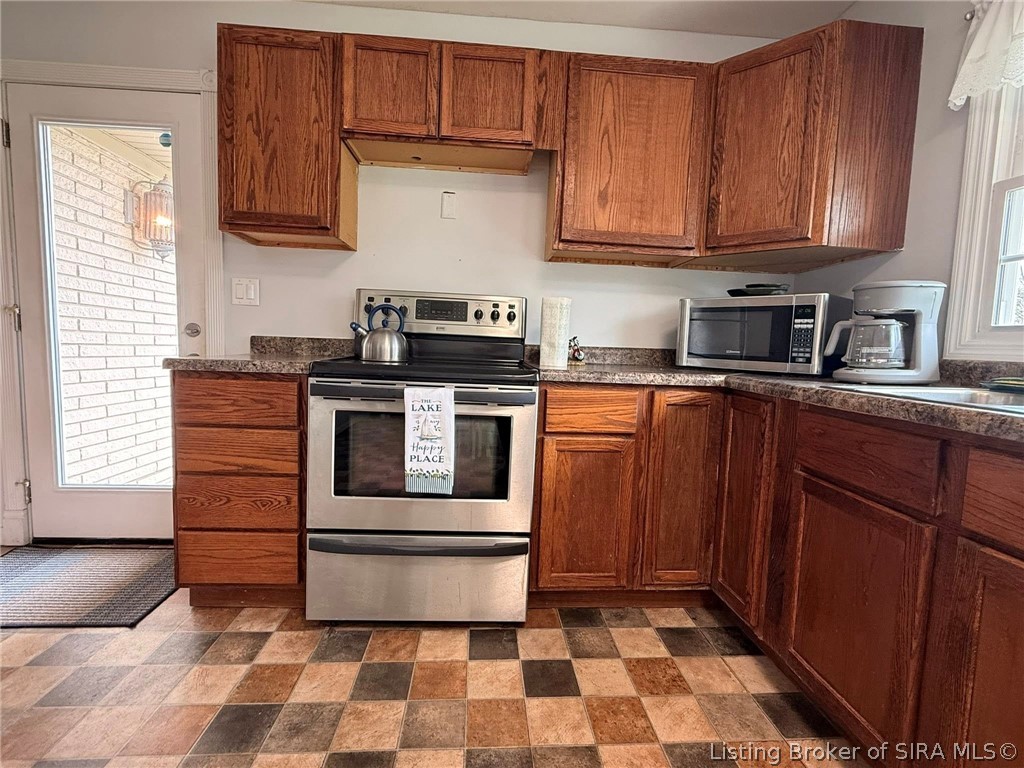 1110 W Helton Road Property Photo 12