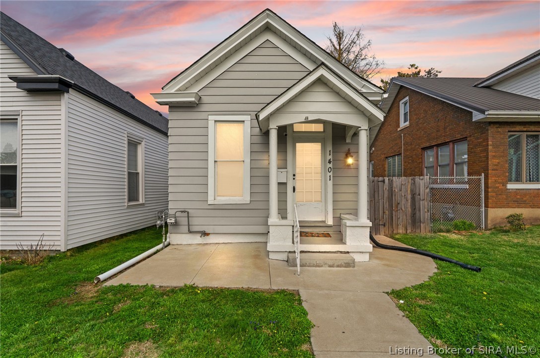 1401 E Oak Street Property Photo 1