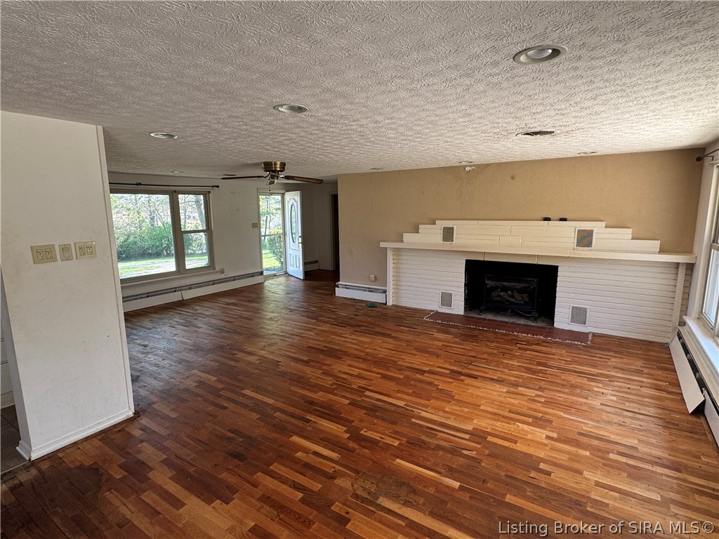 101 Oakwood Drive Property Photo 9