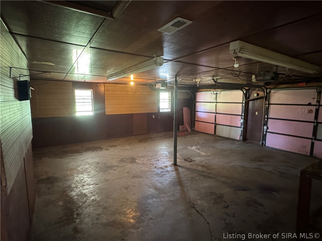 101 Oakwood Drive Property Photo 11