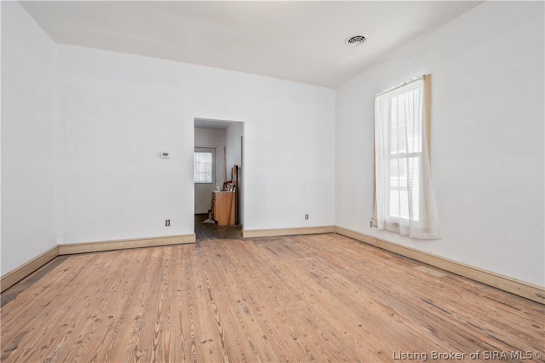 311 Wall Street Property Photo 6